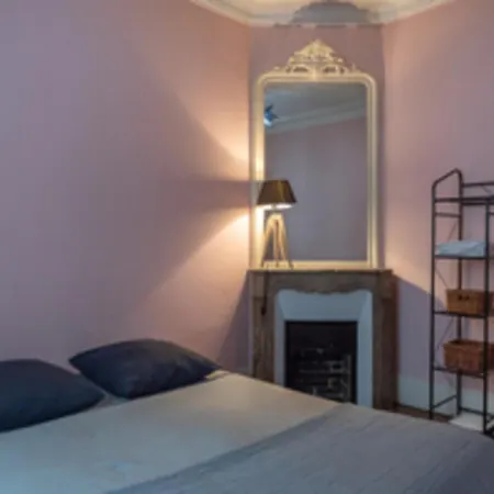 Spacious Cocoon Near Montmartre Apartment Paris